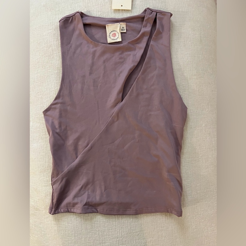Crop cut out top